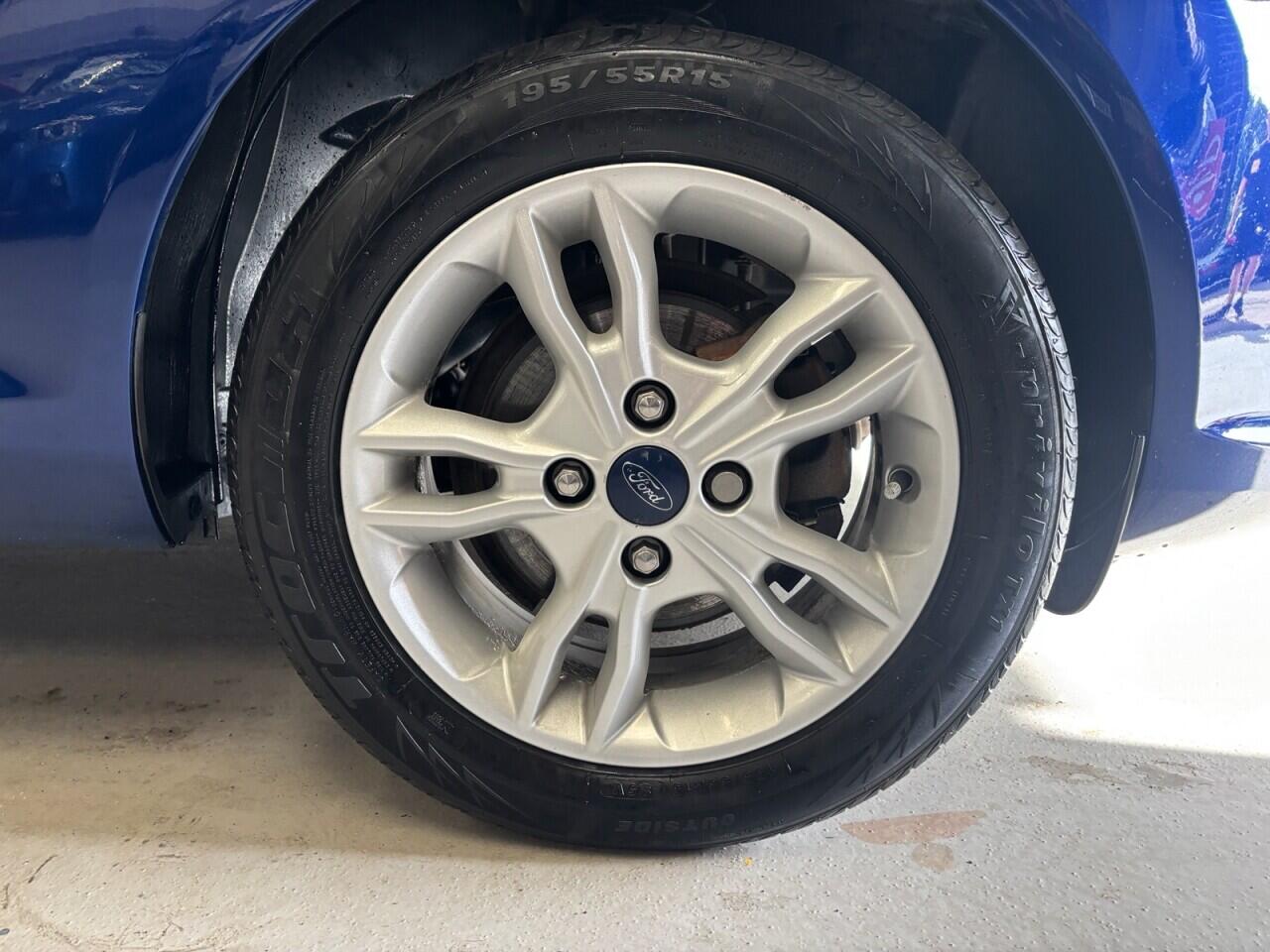 Ford Fiesta view 16