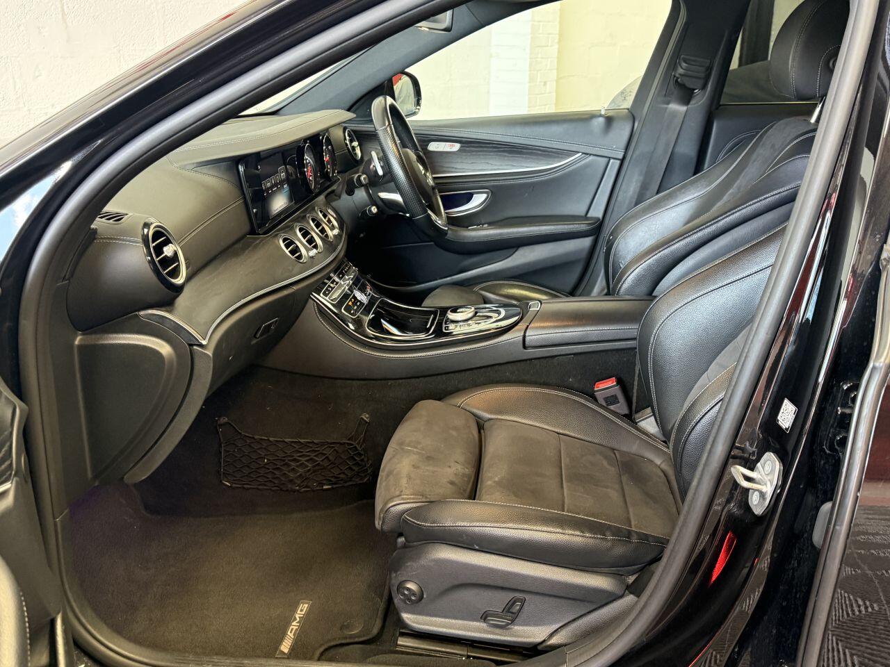 Mercedes-Benz E Class view 53