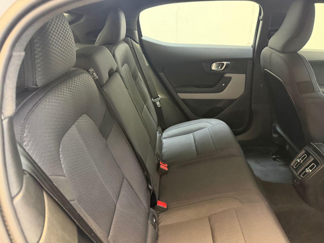 Polestar 2 view 41
