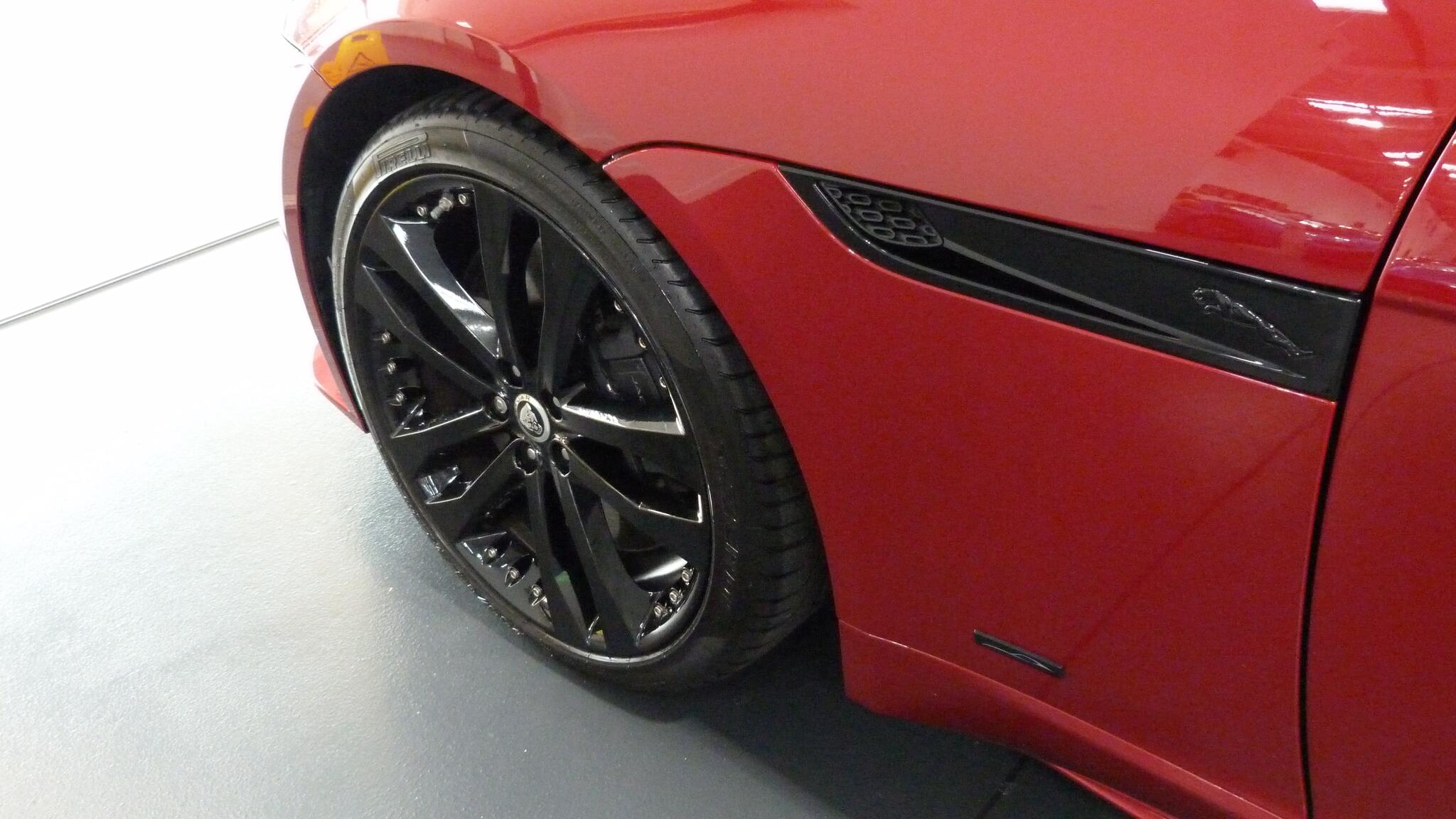 Jaguar F-Type view 52
