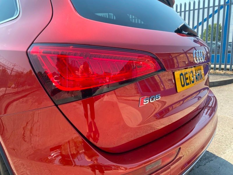 2013 Audi SQ5 image 28