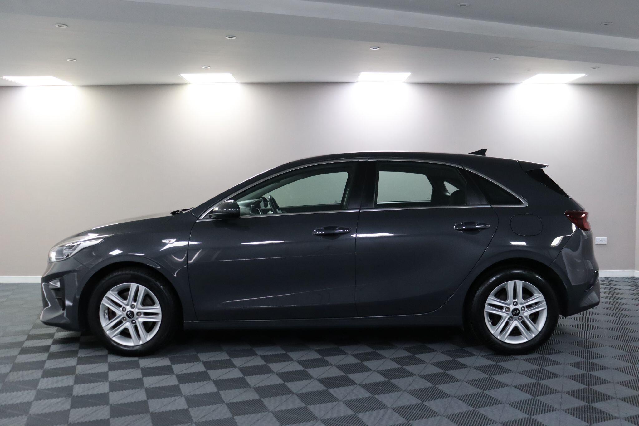 Kia Ceed view 18