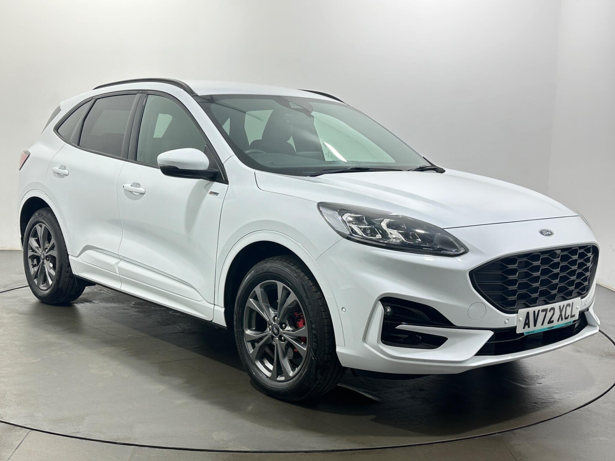 2022 Ford Kuga in White for sale
