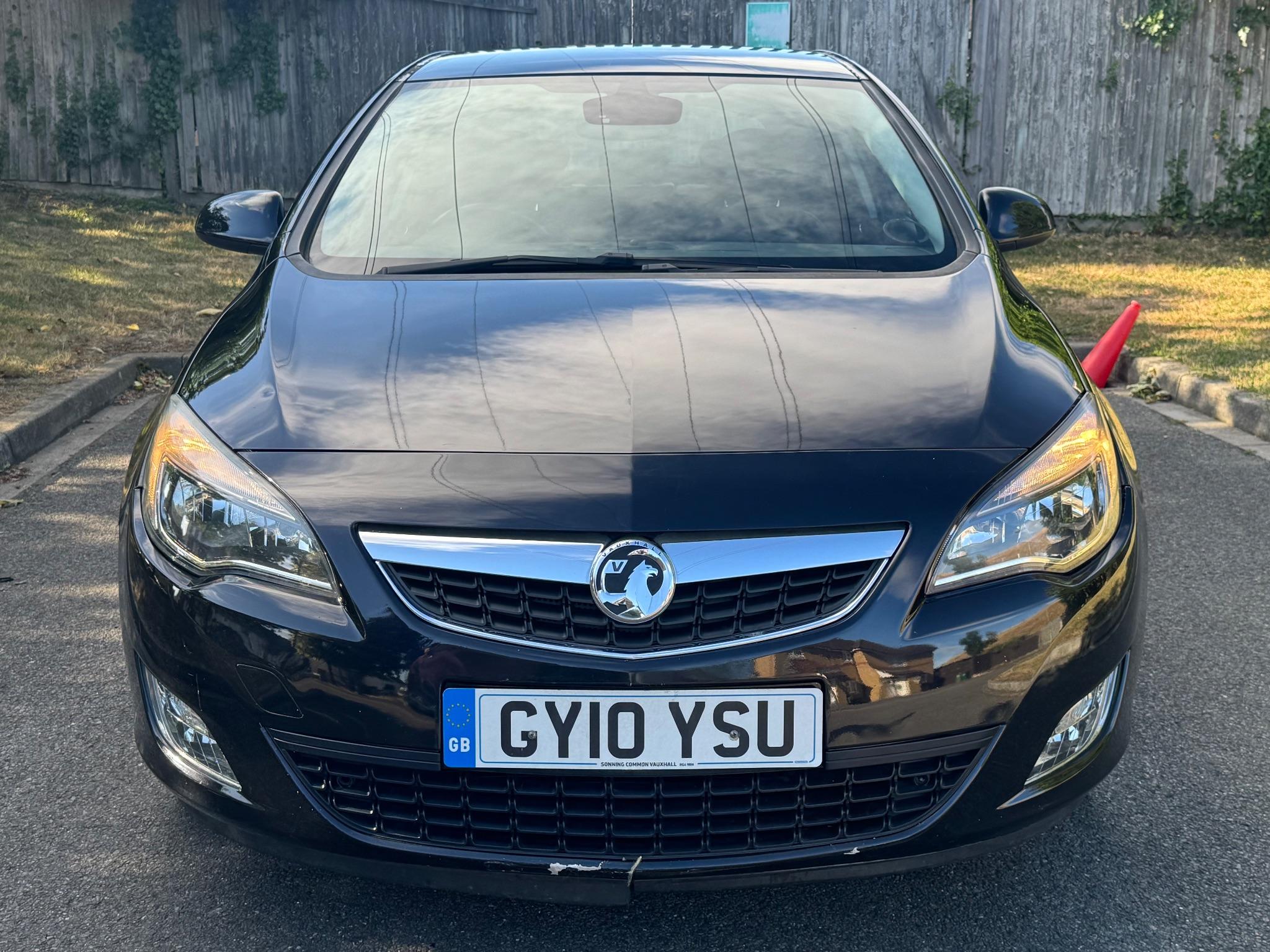 2010 Vauxhall Astra image 9