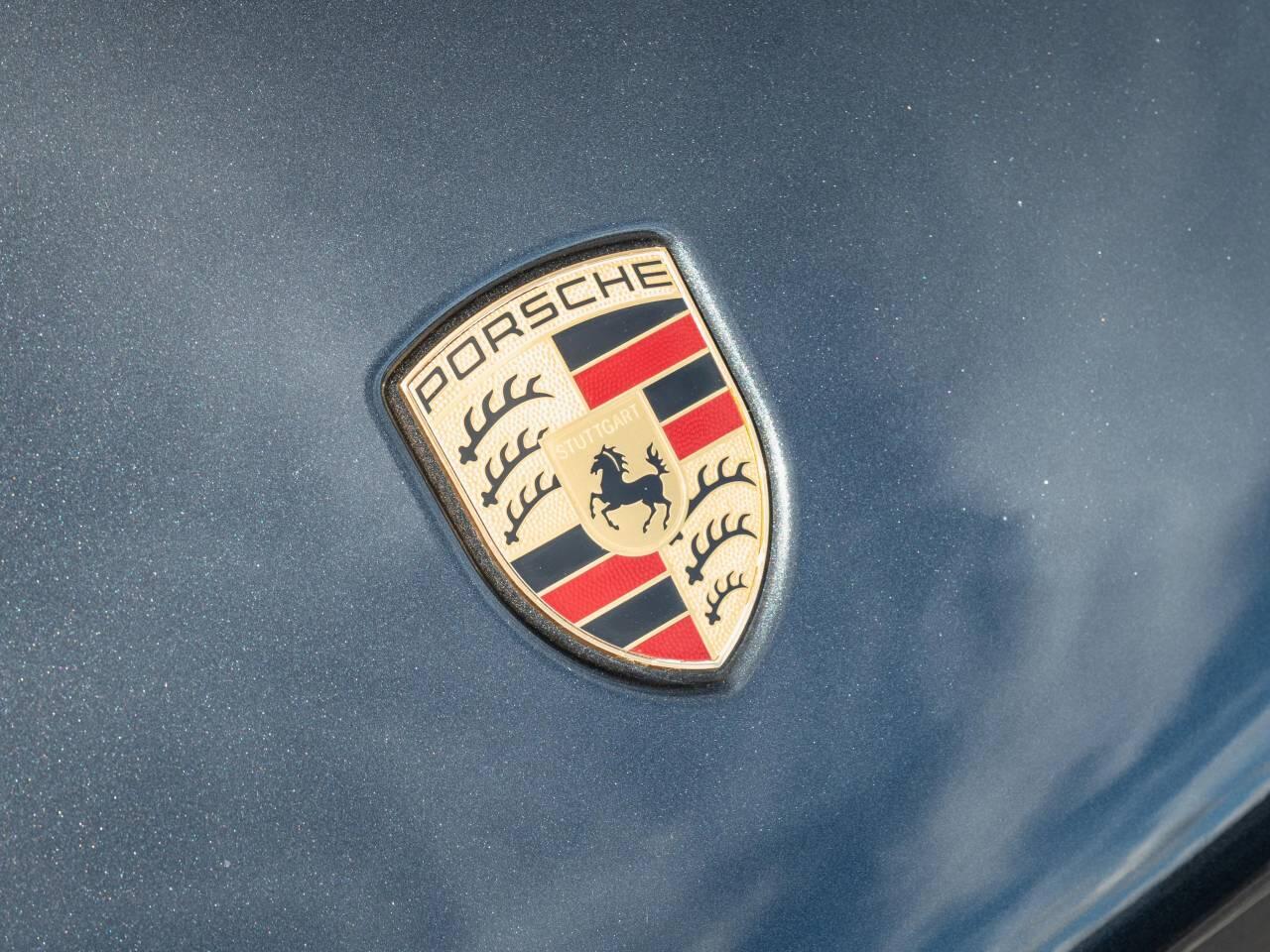 Porsche Macan view 42