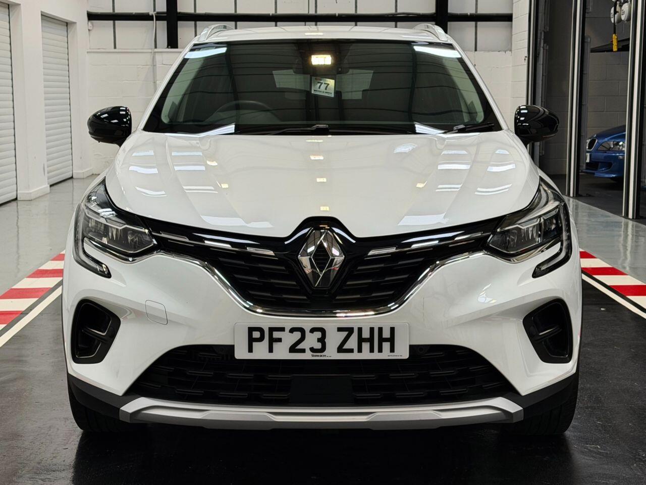 Renault Captur view 3