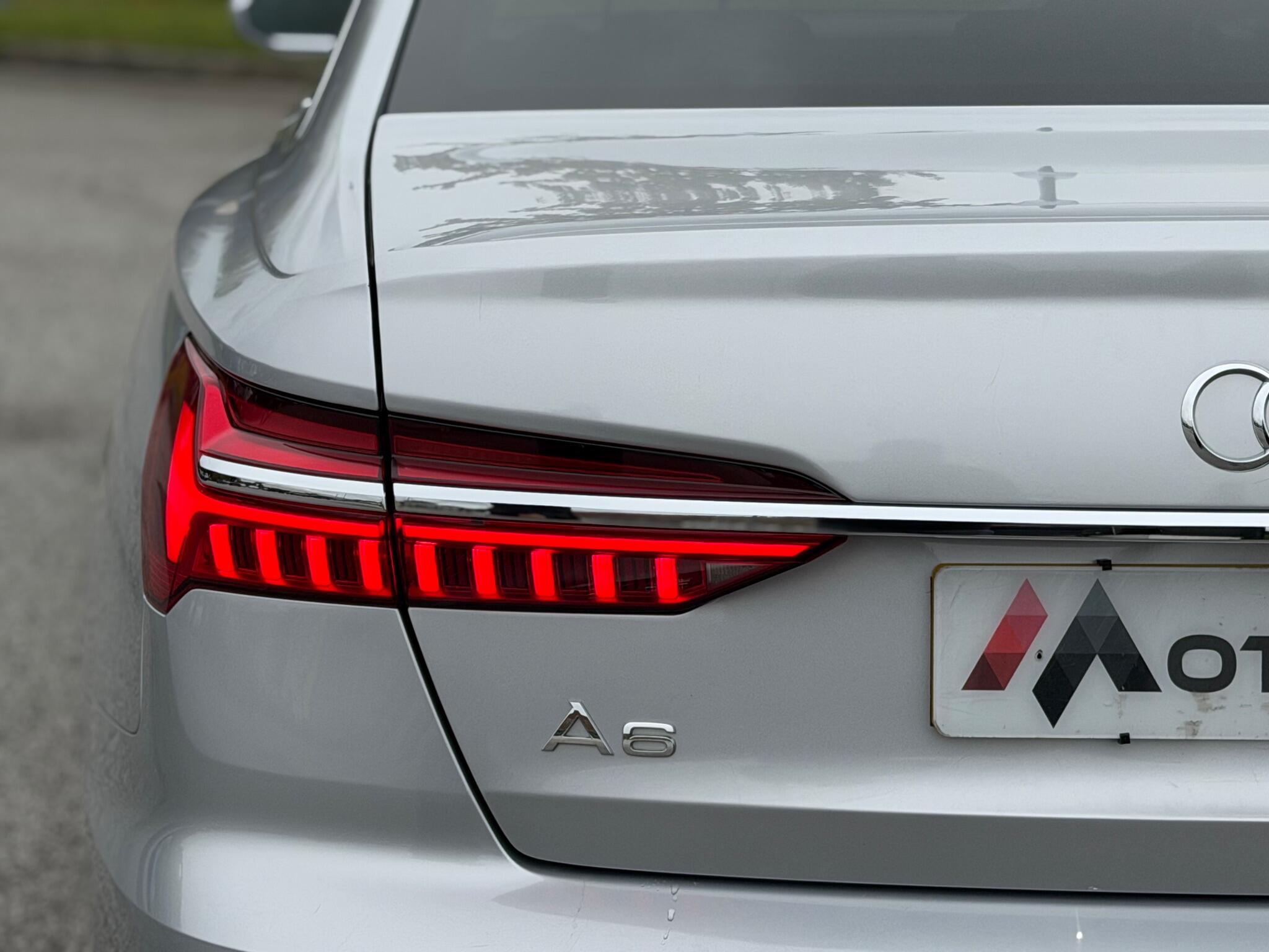 Audi A6 view 17