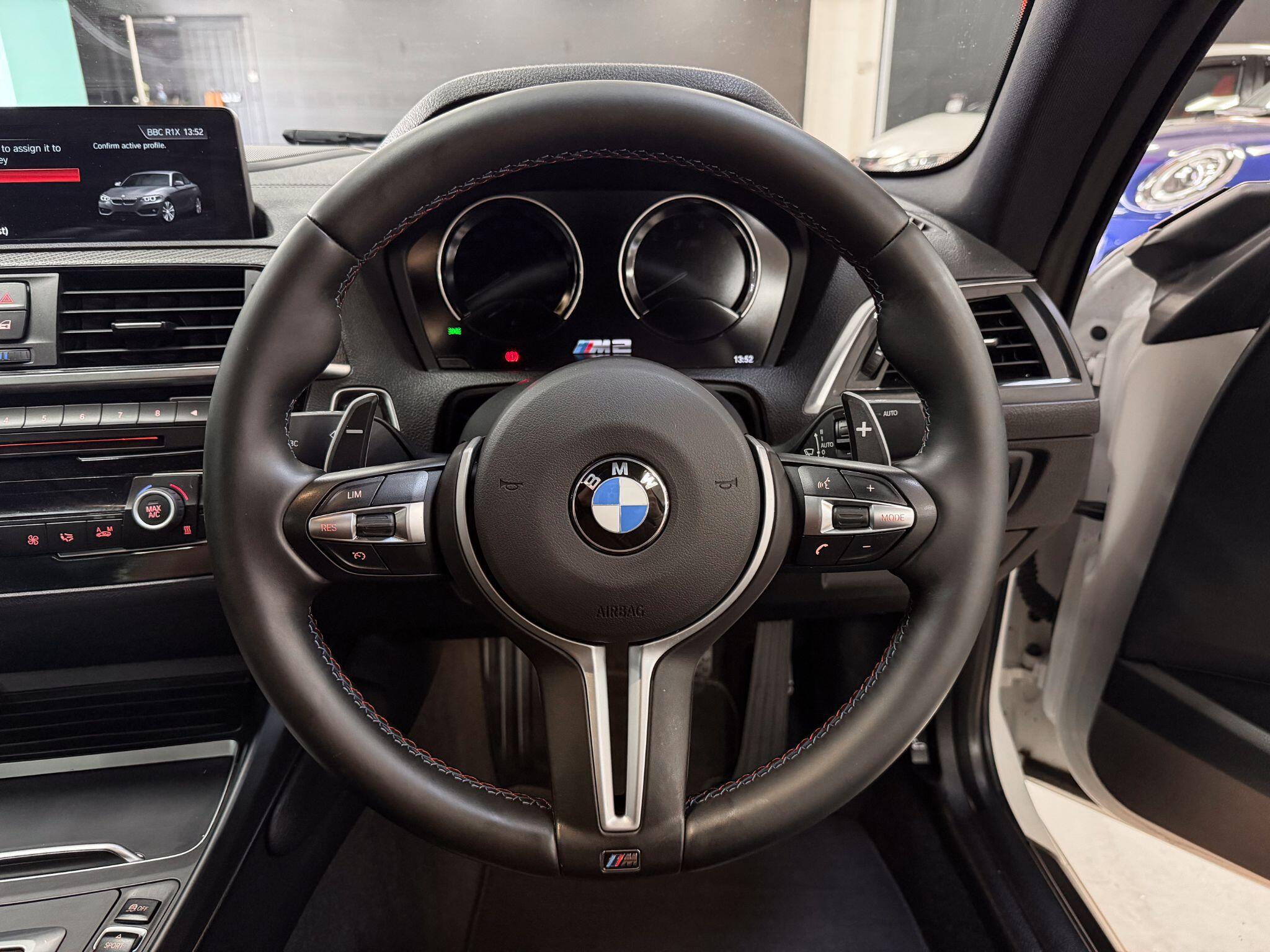 BMW M2 view 20