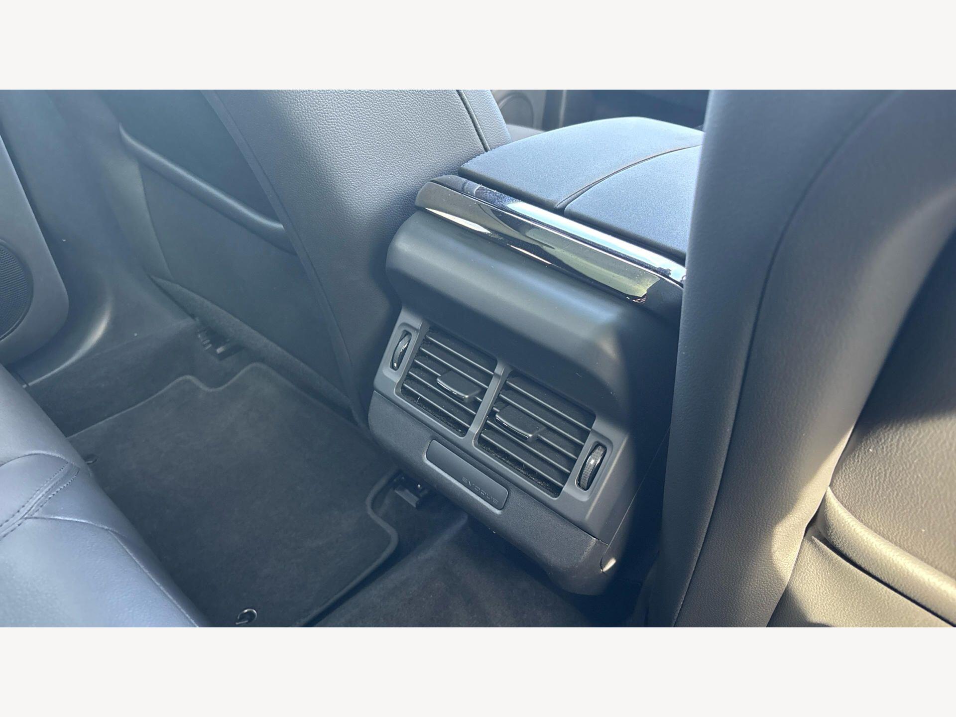Land Rover Range Rover Evoque view 22
