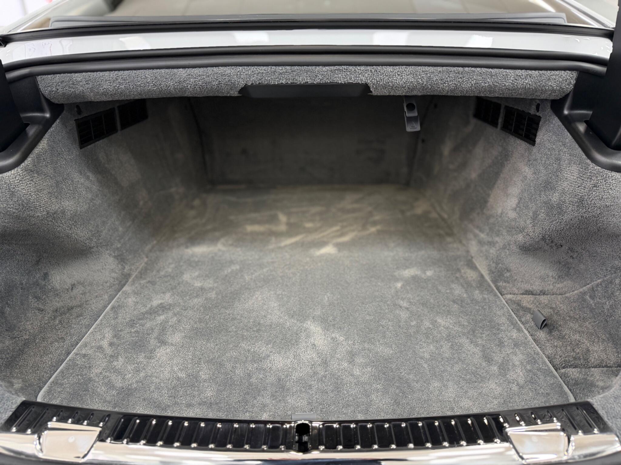 Rolls-Royce Spectre view 62