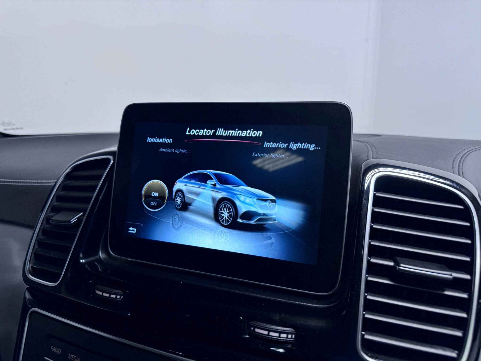 Mercedes-Benz Gle view 58