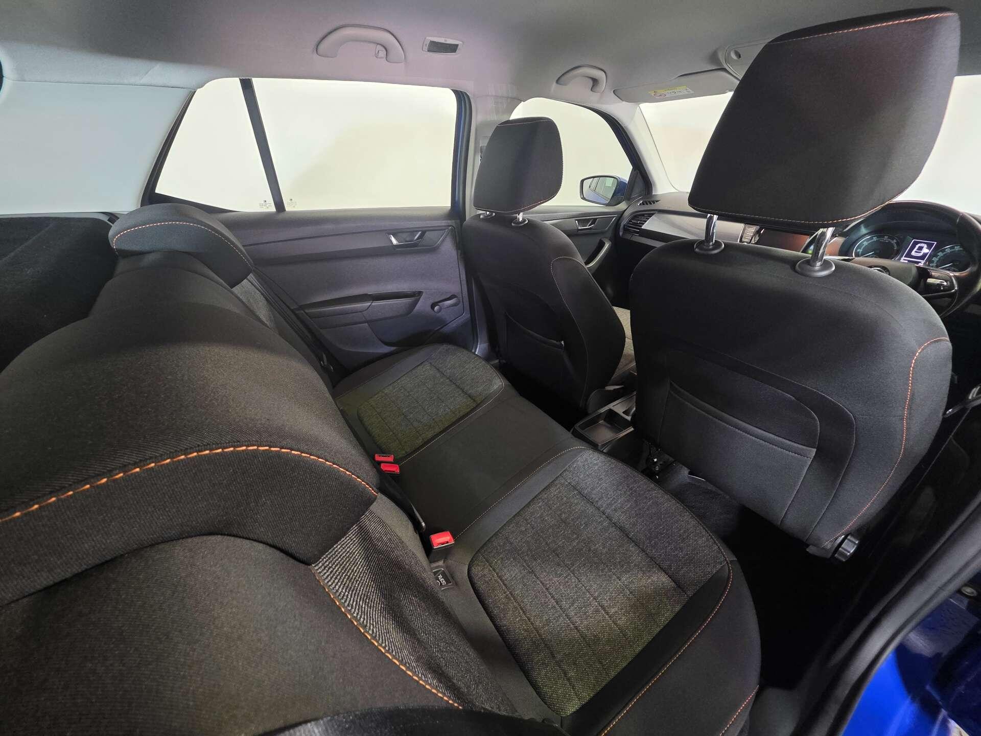 Skoda Fabia view 39