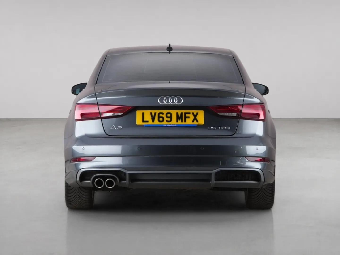 Audi A3 view 7
