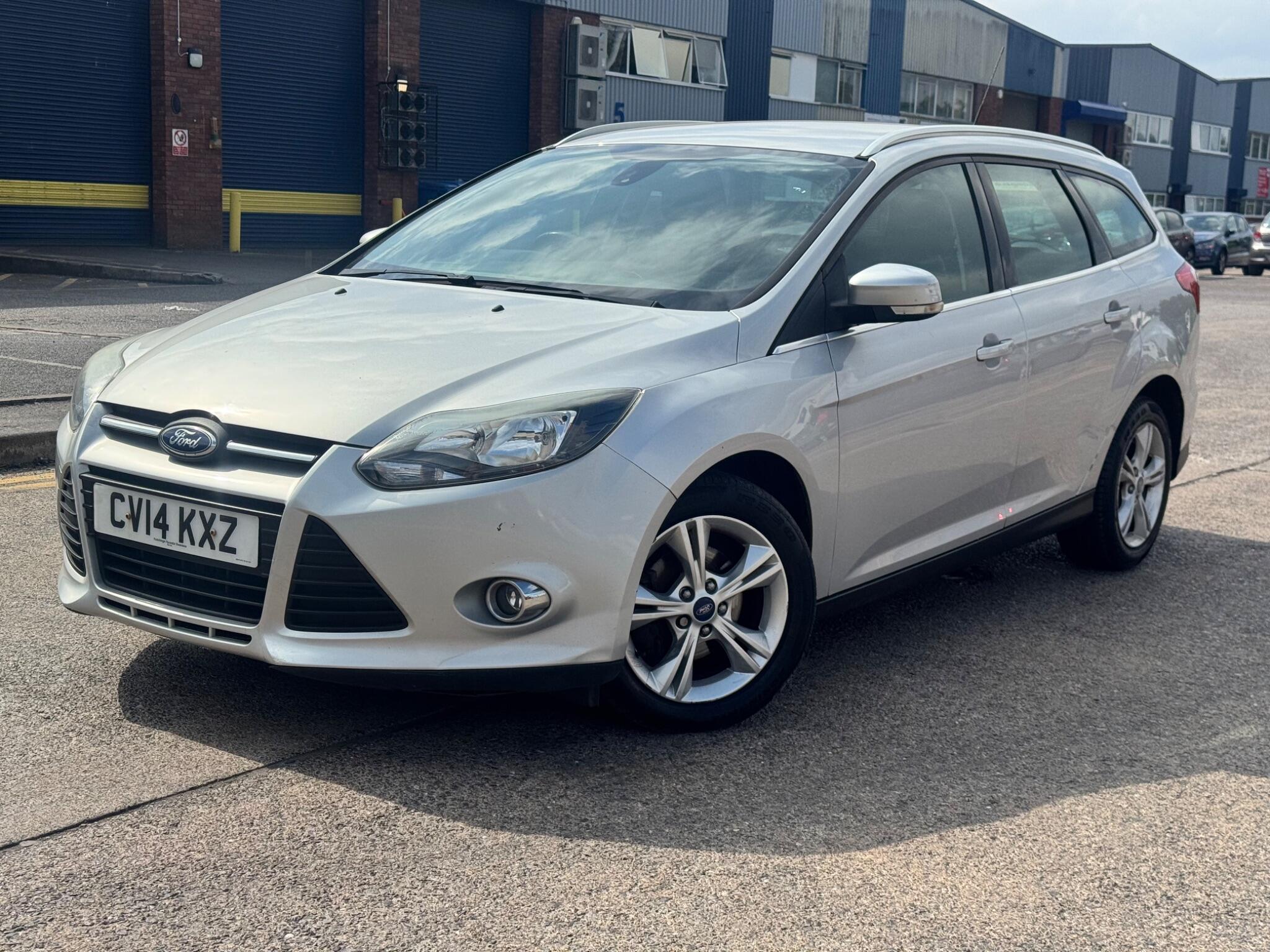 Ford Focus view 20