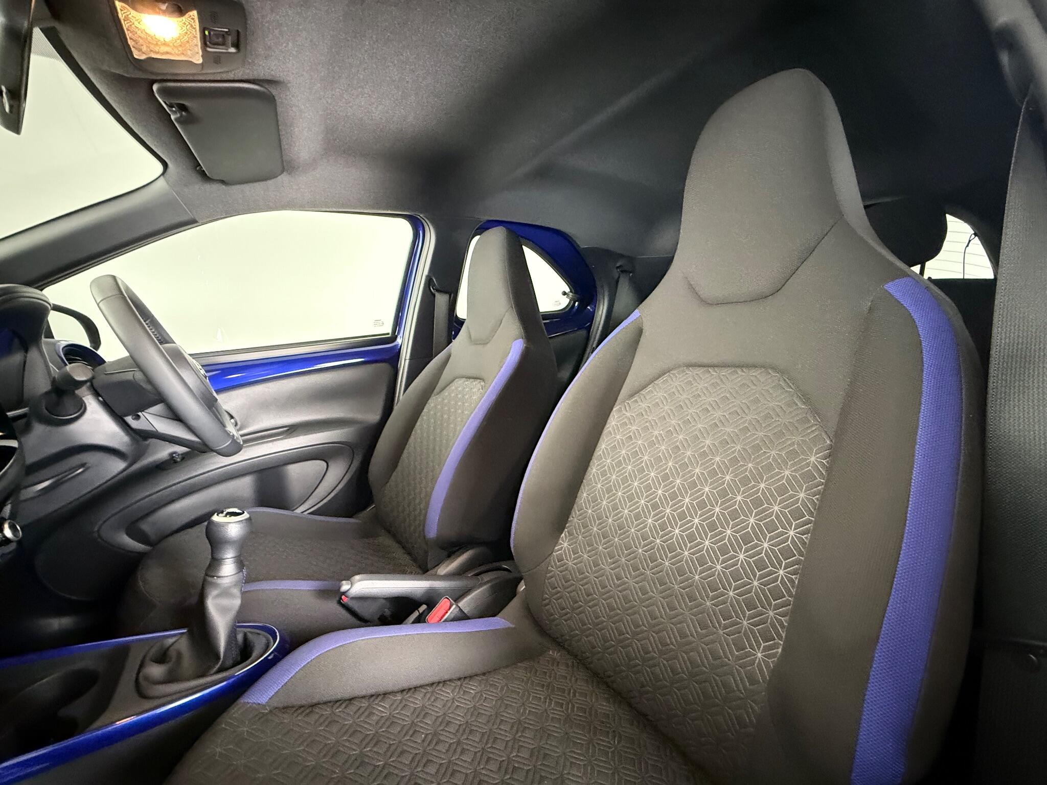 Toyota Aygo X view 14