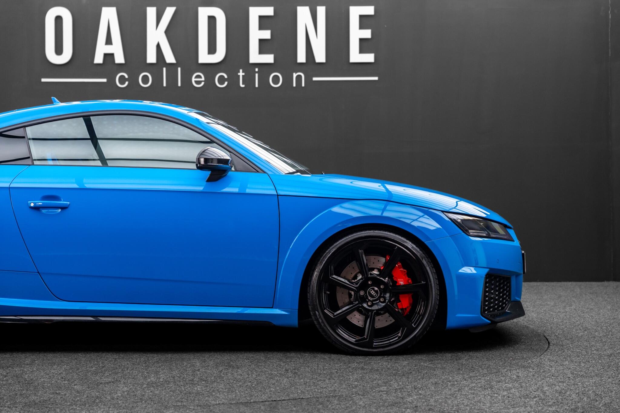 Audi TT RS view 45