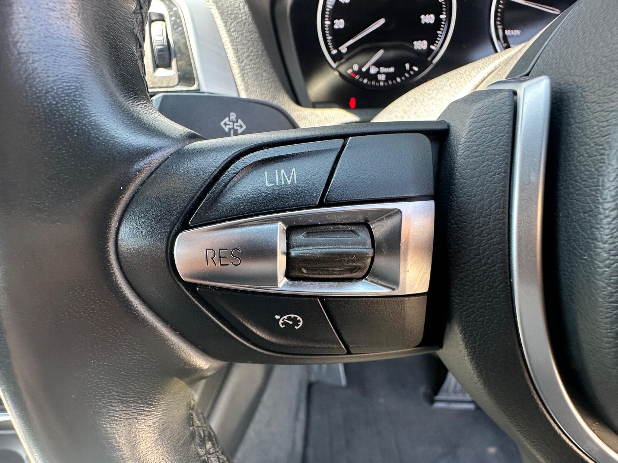 BMW 1 Series view 15