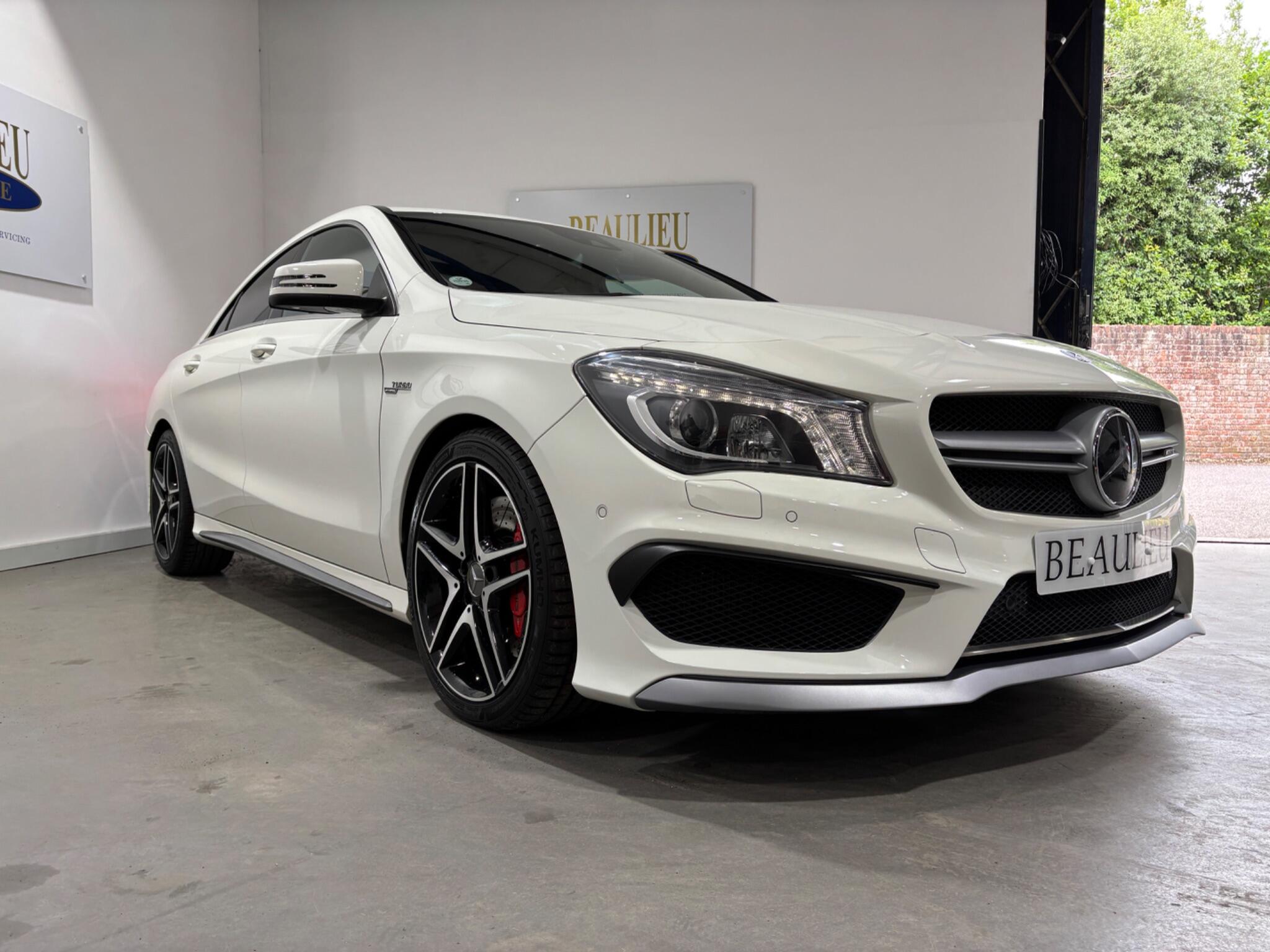 Mercedes-Benz Cla view 14
