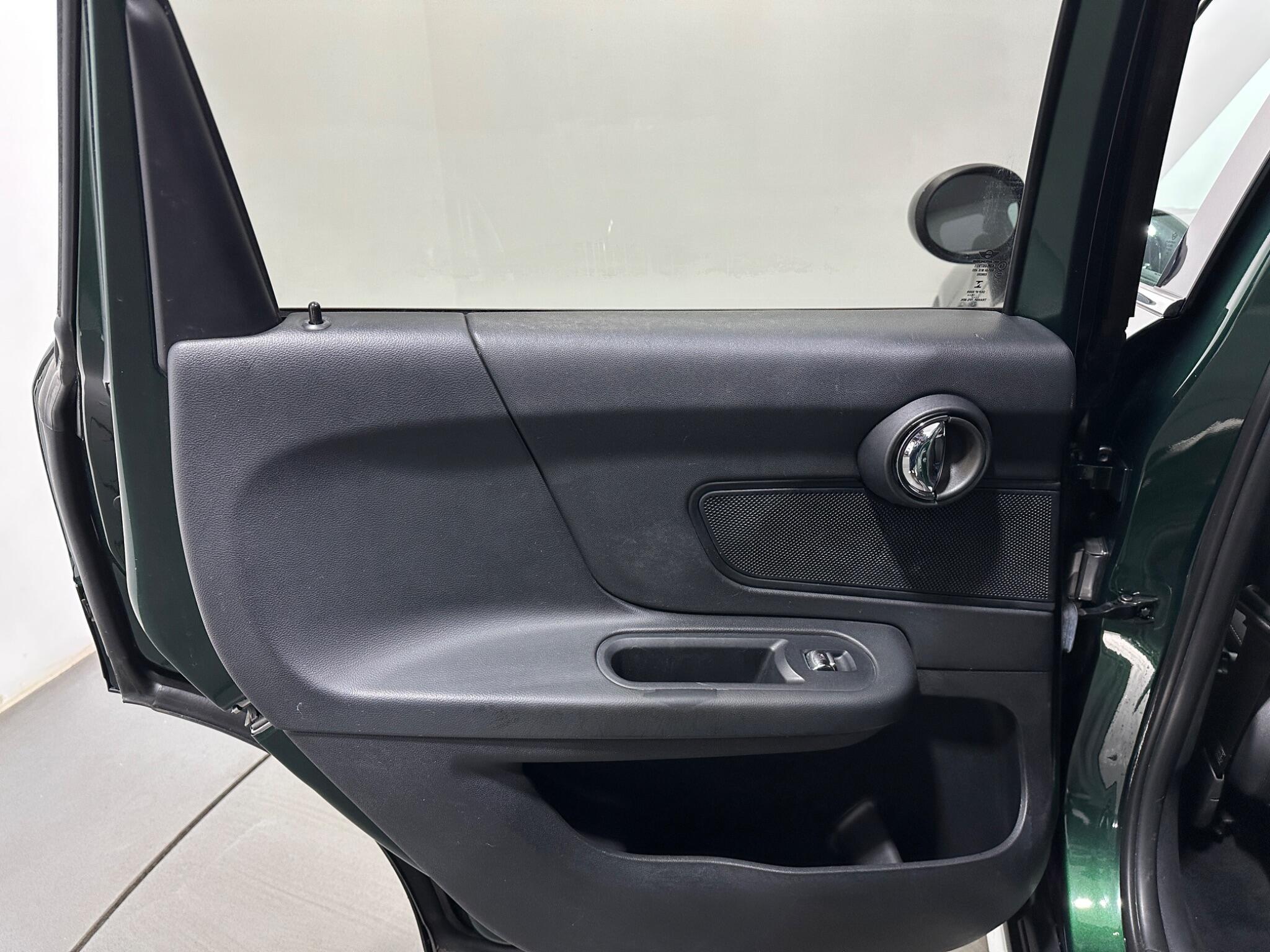 Mini Countryman view 41