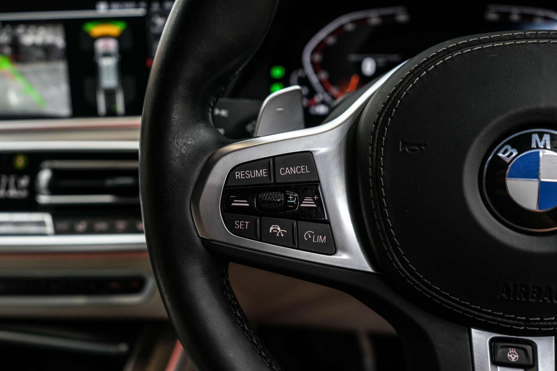 BMW X5 view 40