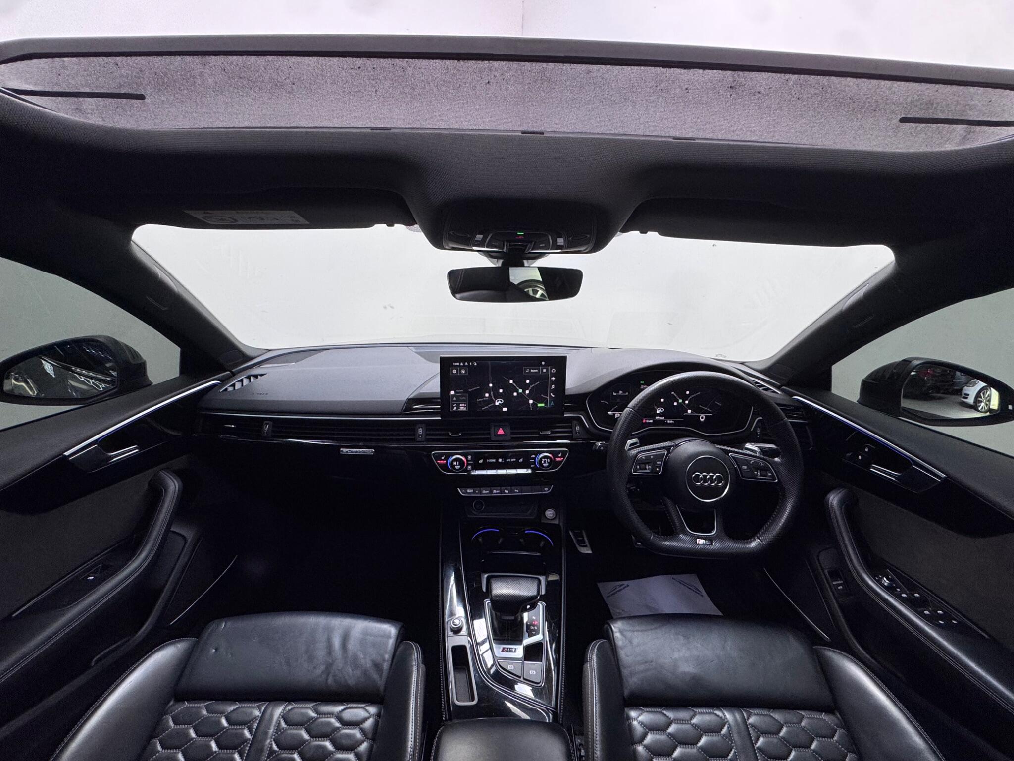 Audi RS5 view 25