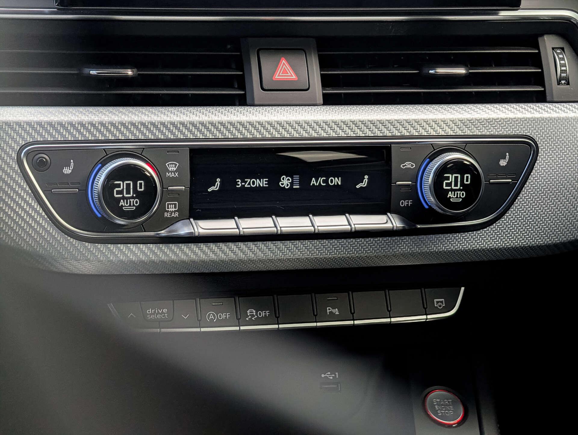 Audi RS4 view 38