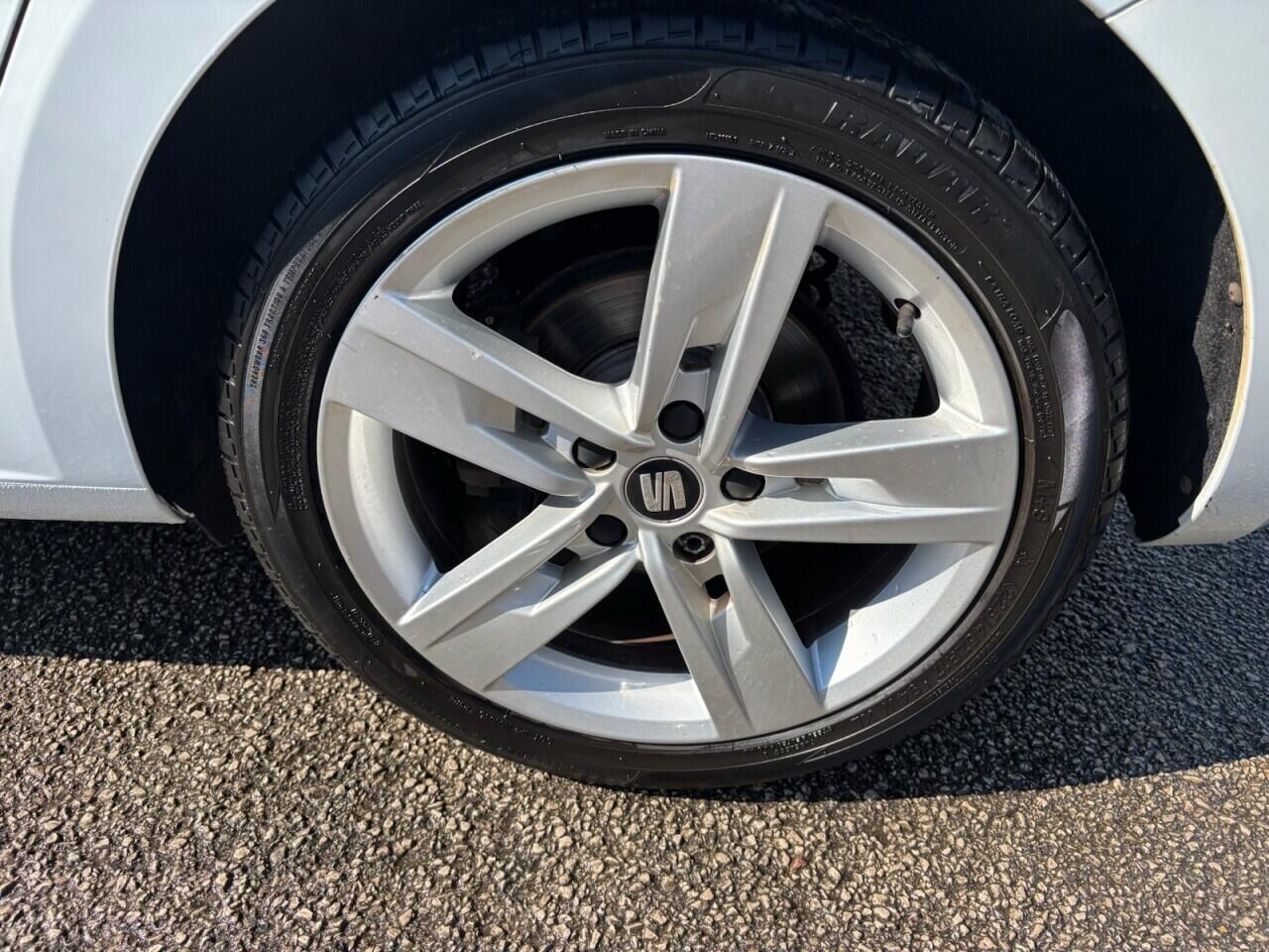 Seat Leon Leon view 24