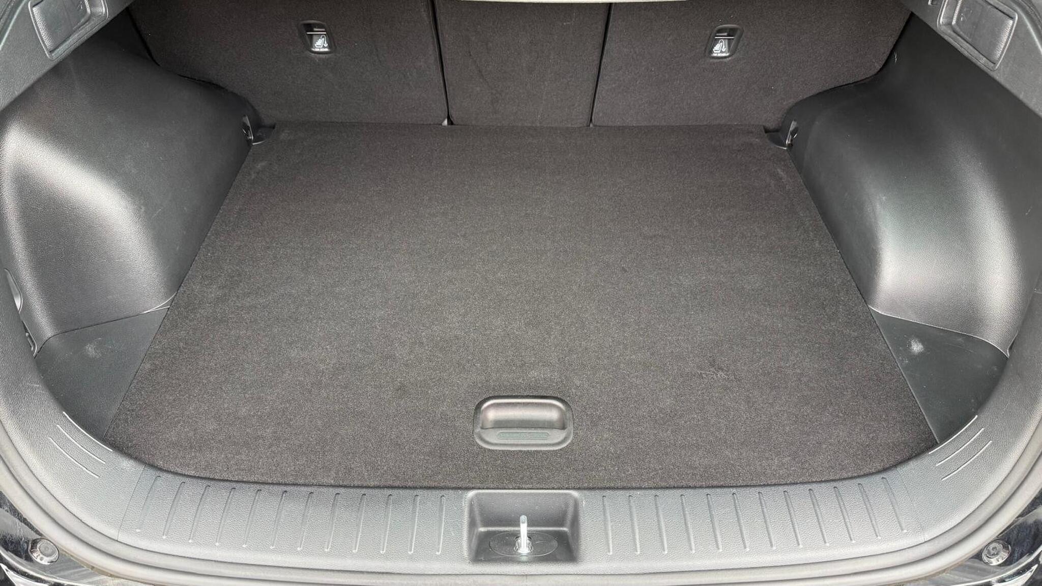 Kia Sportage view 9