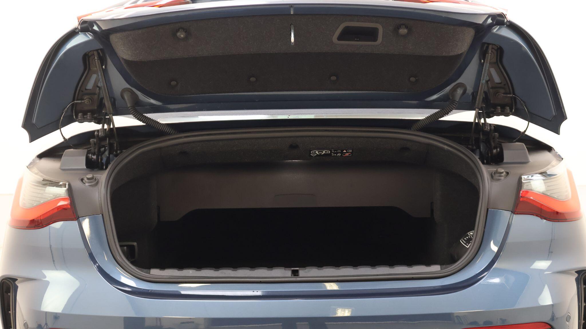 BMW 4 Series view 13