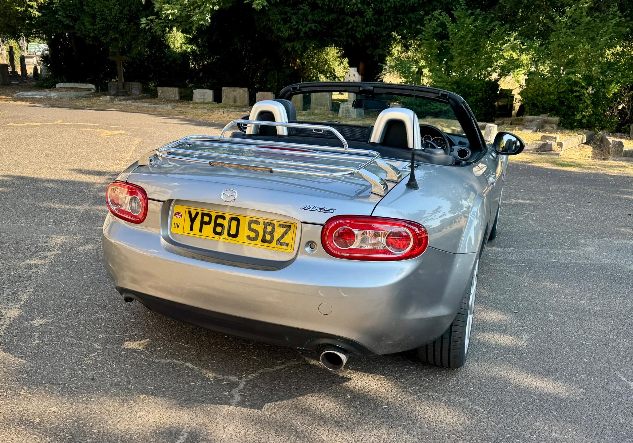 Mazda MX-5 view 17