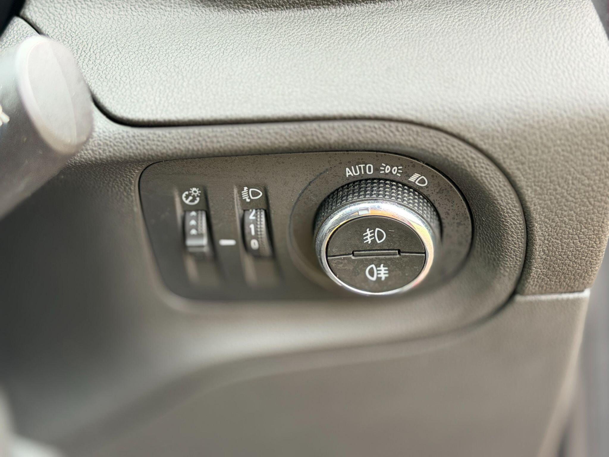 Vauxhall Grandland X view 34