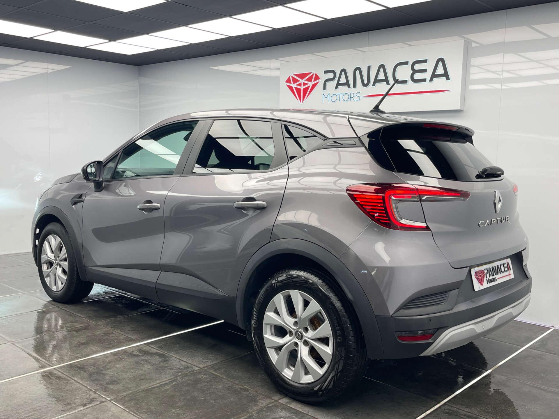 Renault Captur view 28