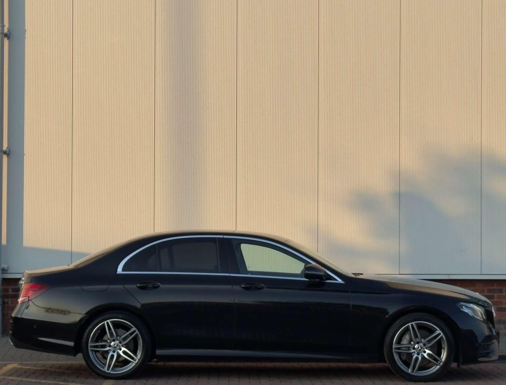 Mercedes-Benz E Class view 11