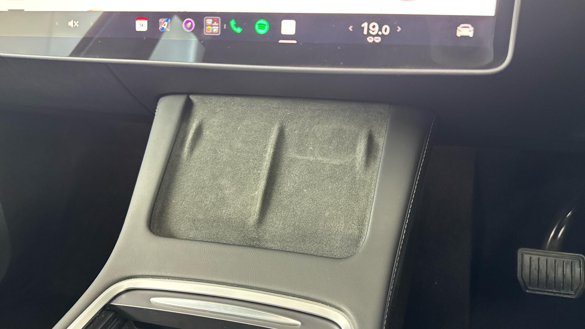 Tesla Model Y view 37