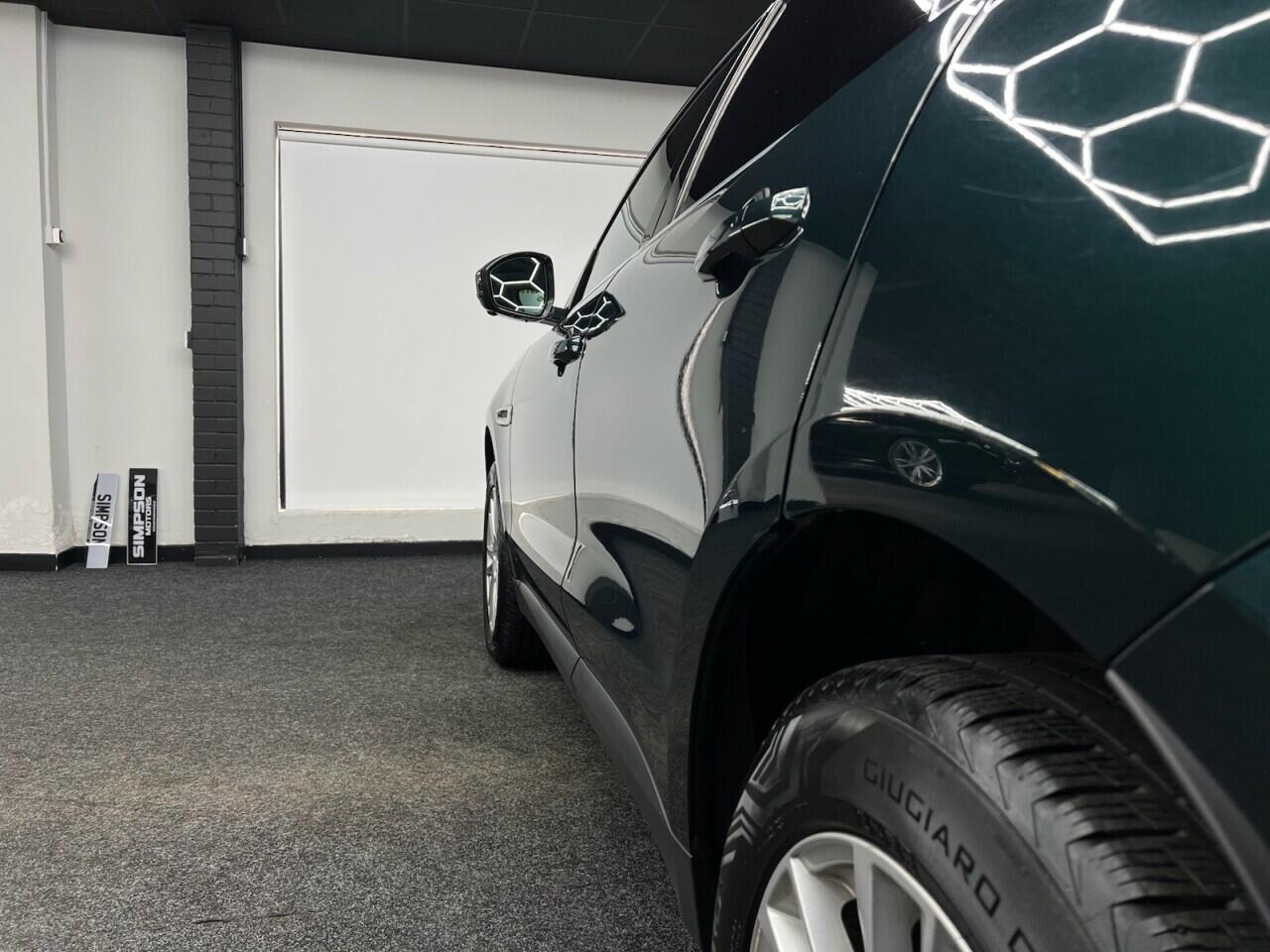 Jaguar F-Pace view 7