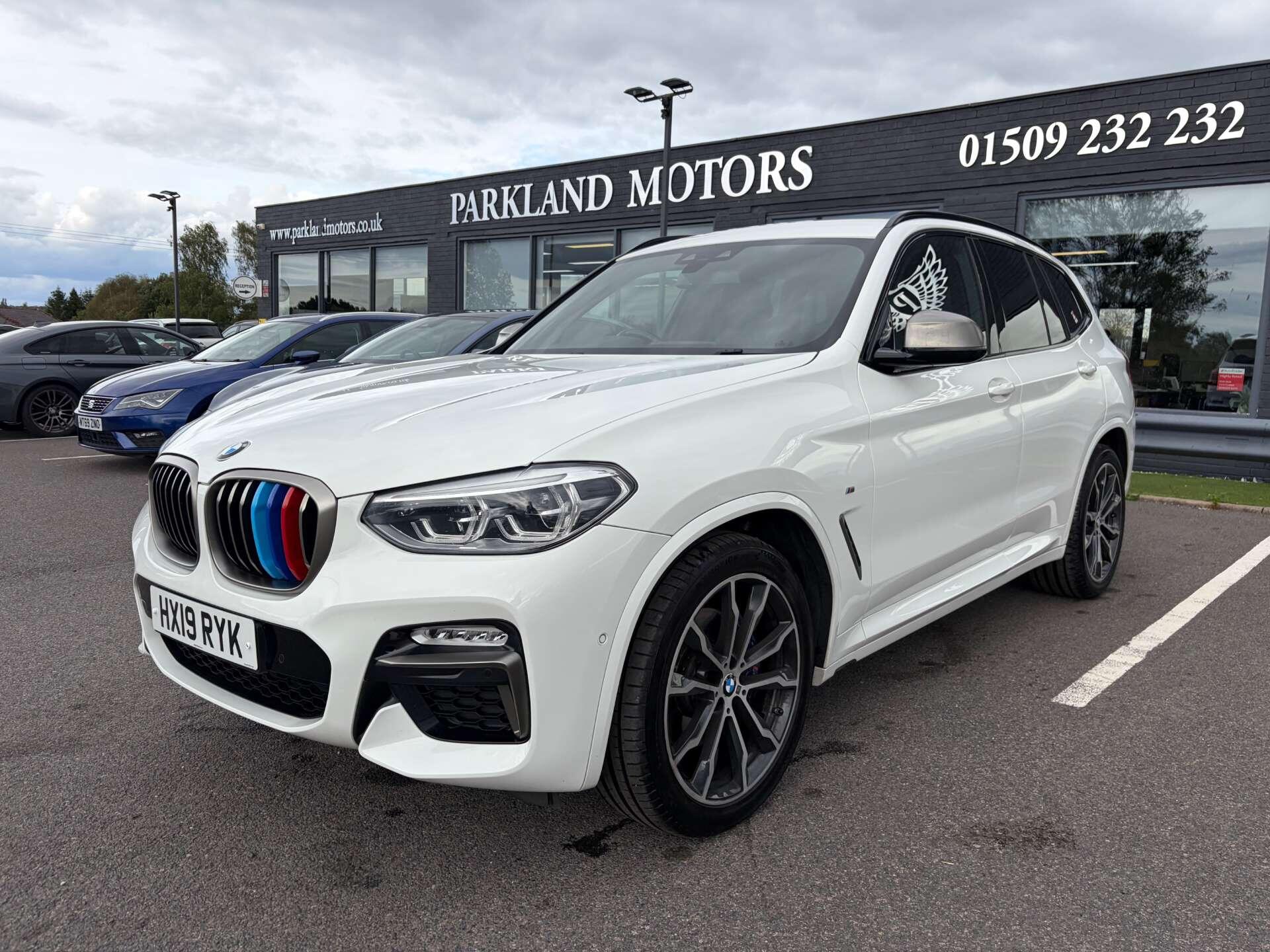 BMW X3 view 4