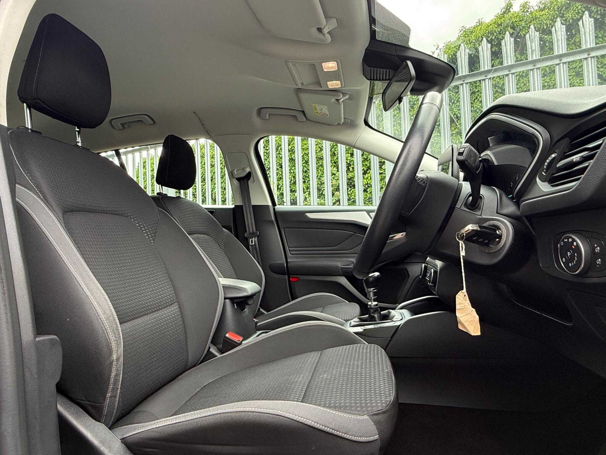 2019 Ford Focus image 26