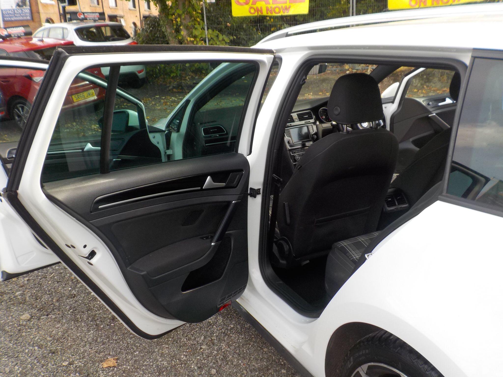 Volkswagen Golf 2.0 TDI BlueMotion Tech GTD DSG Euro 6 (s/s) 5dr