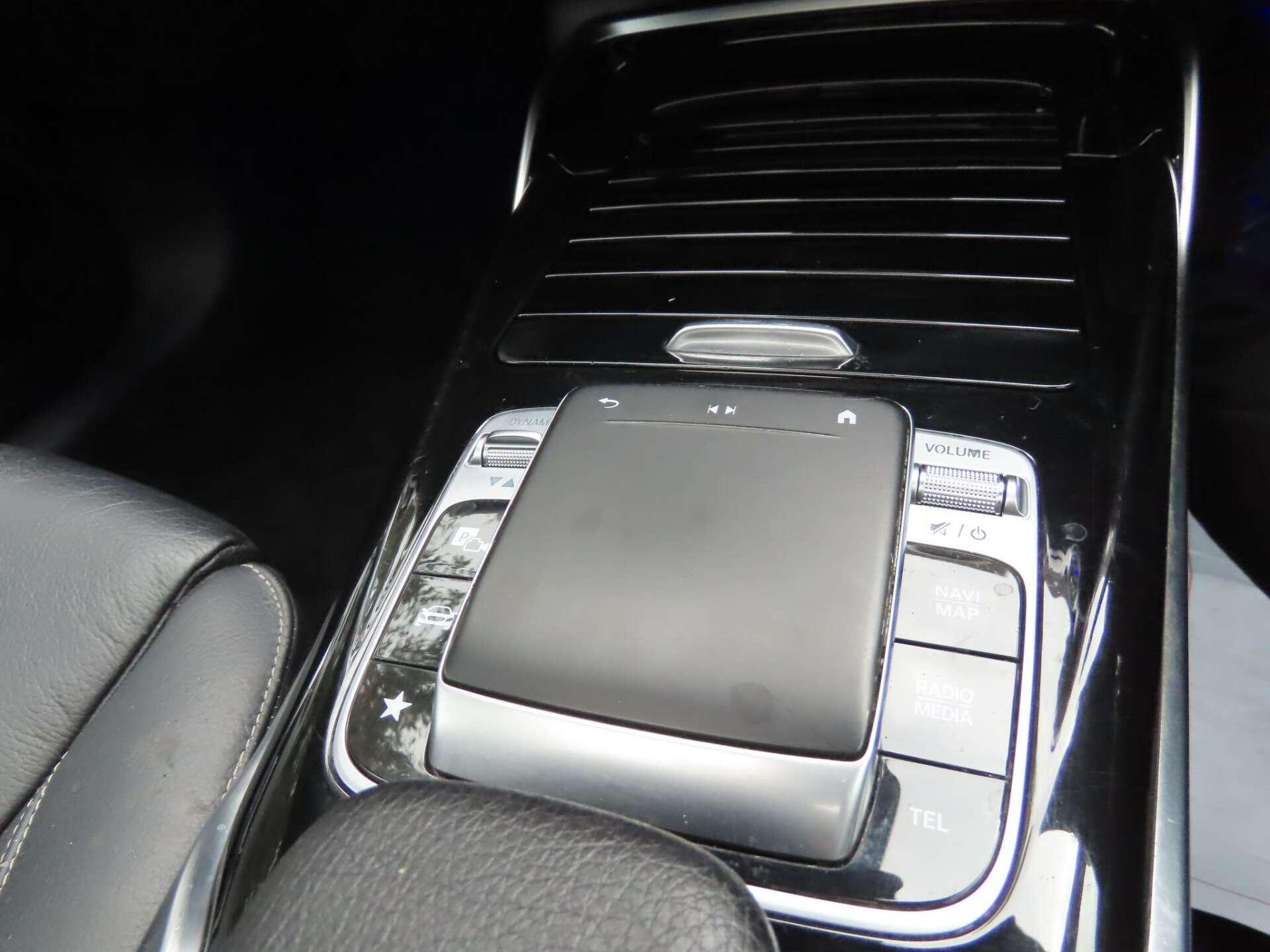 Mercedes-Benz A-Class view 14