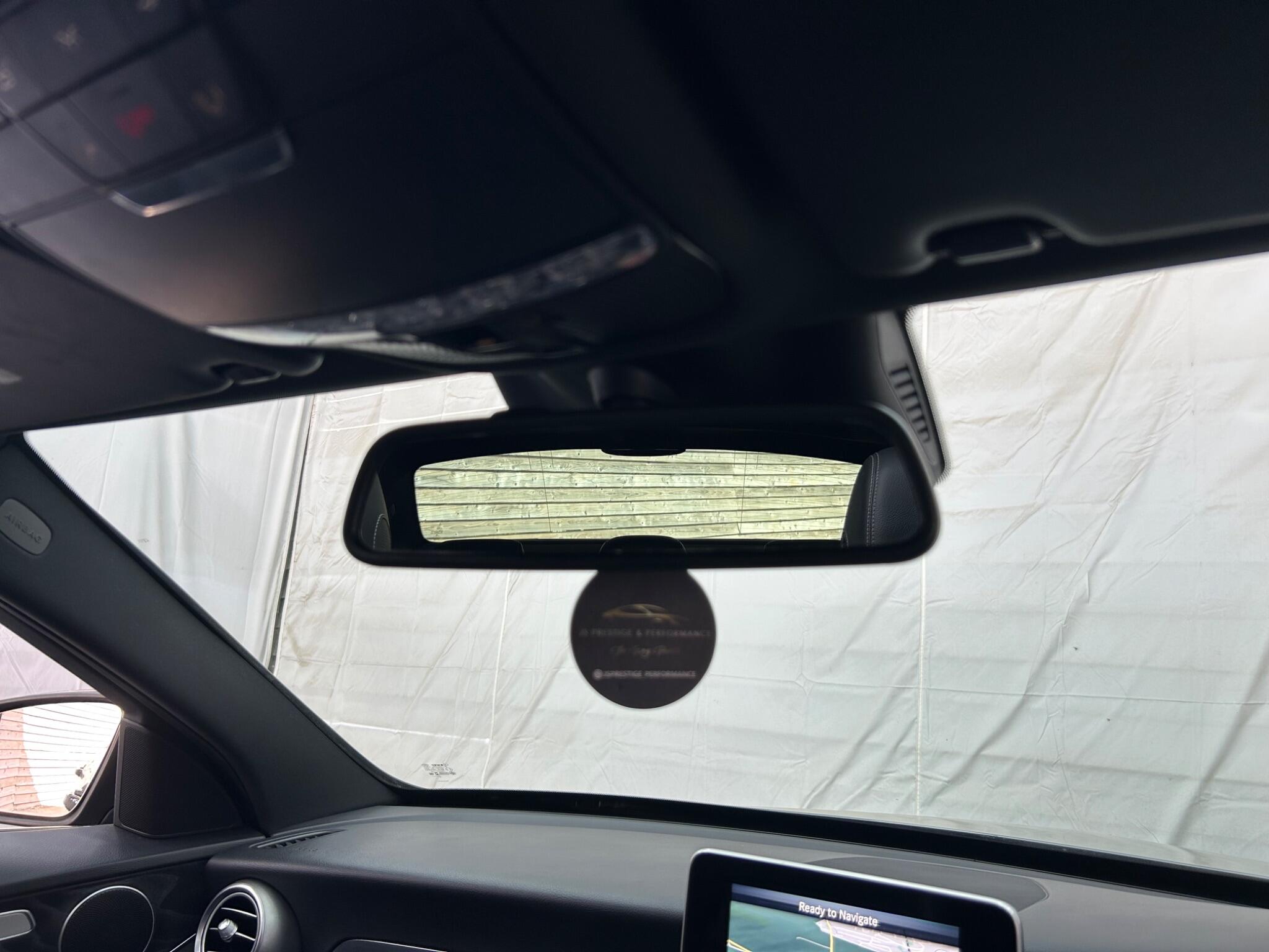 Mercedes-Benz C Class view 52