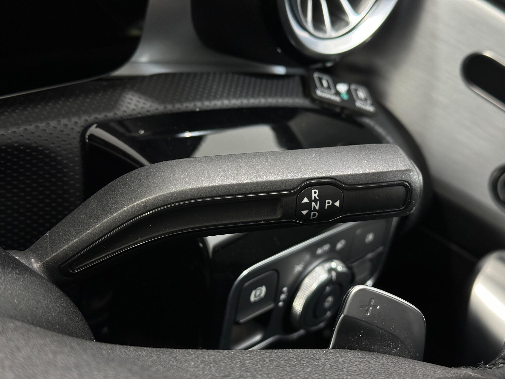 Mercedes-Benz Cla view 17