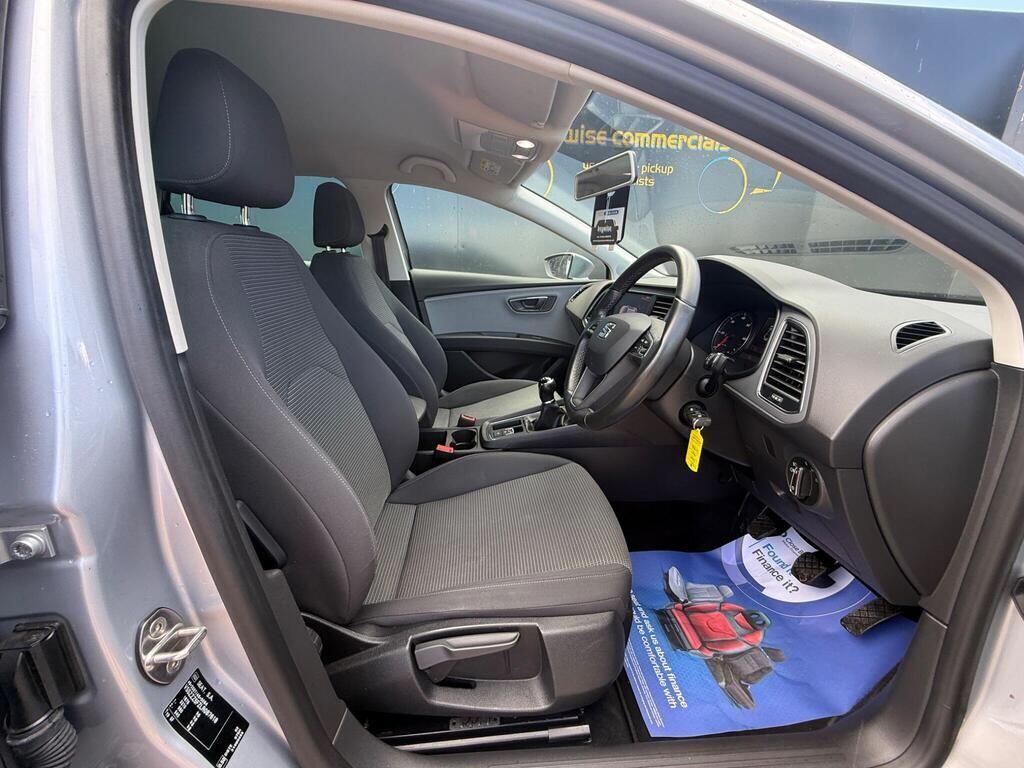 Seat Leon view 13