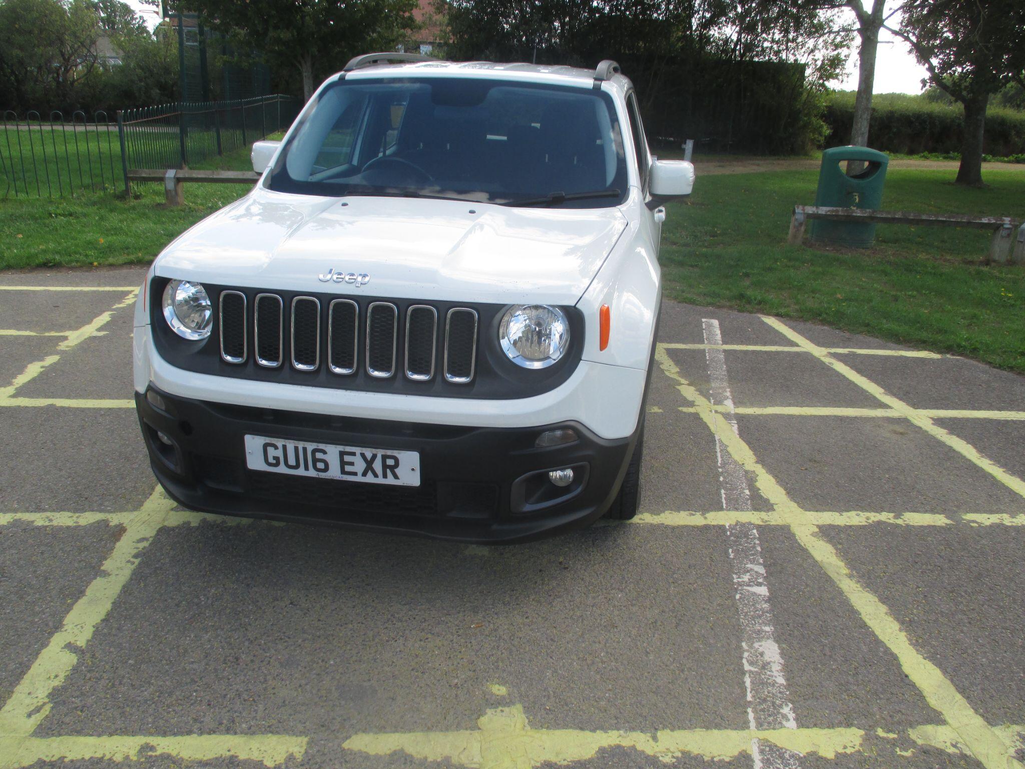 Jeep Renegade view 26