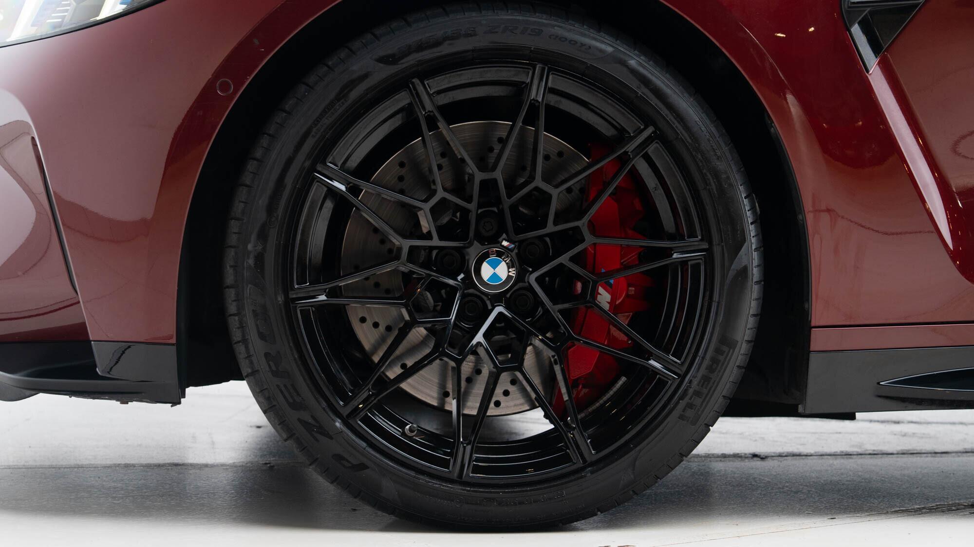 BMW M4 view 12