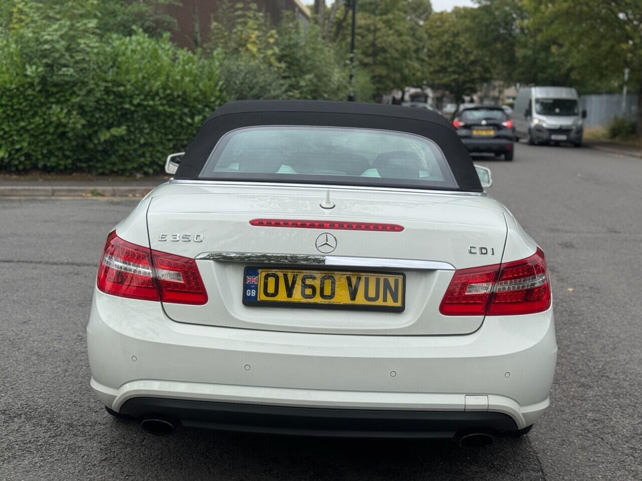 Mercedes-Benz E-Class view 6
