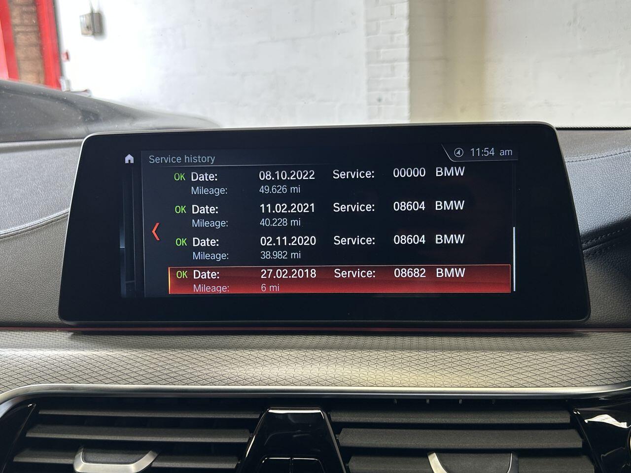 BMW 5 Series view 48