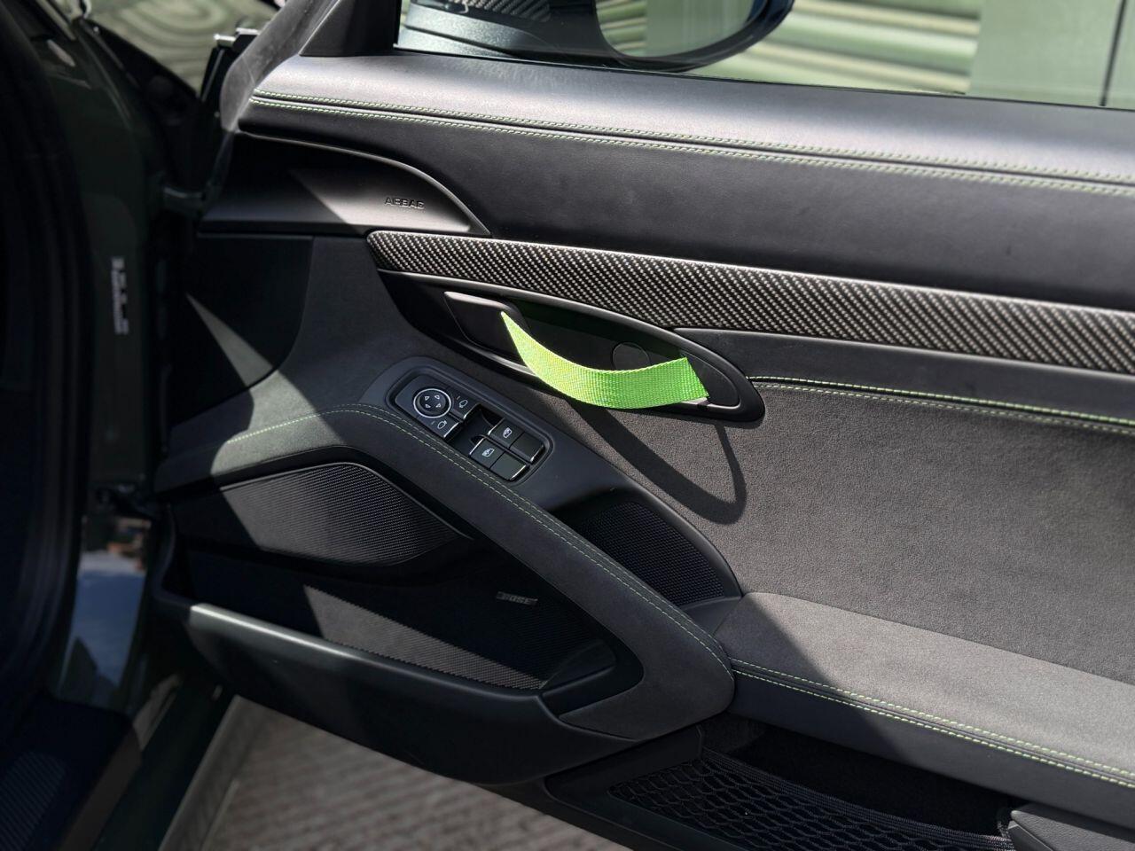 Porsche 718 Cayman view 43