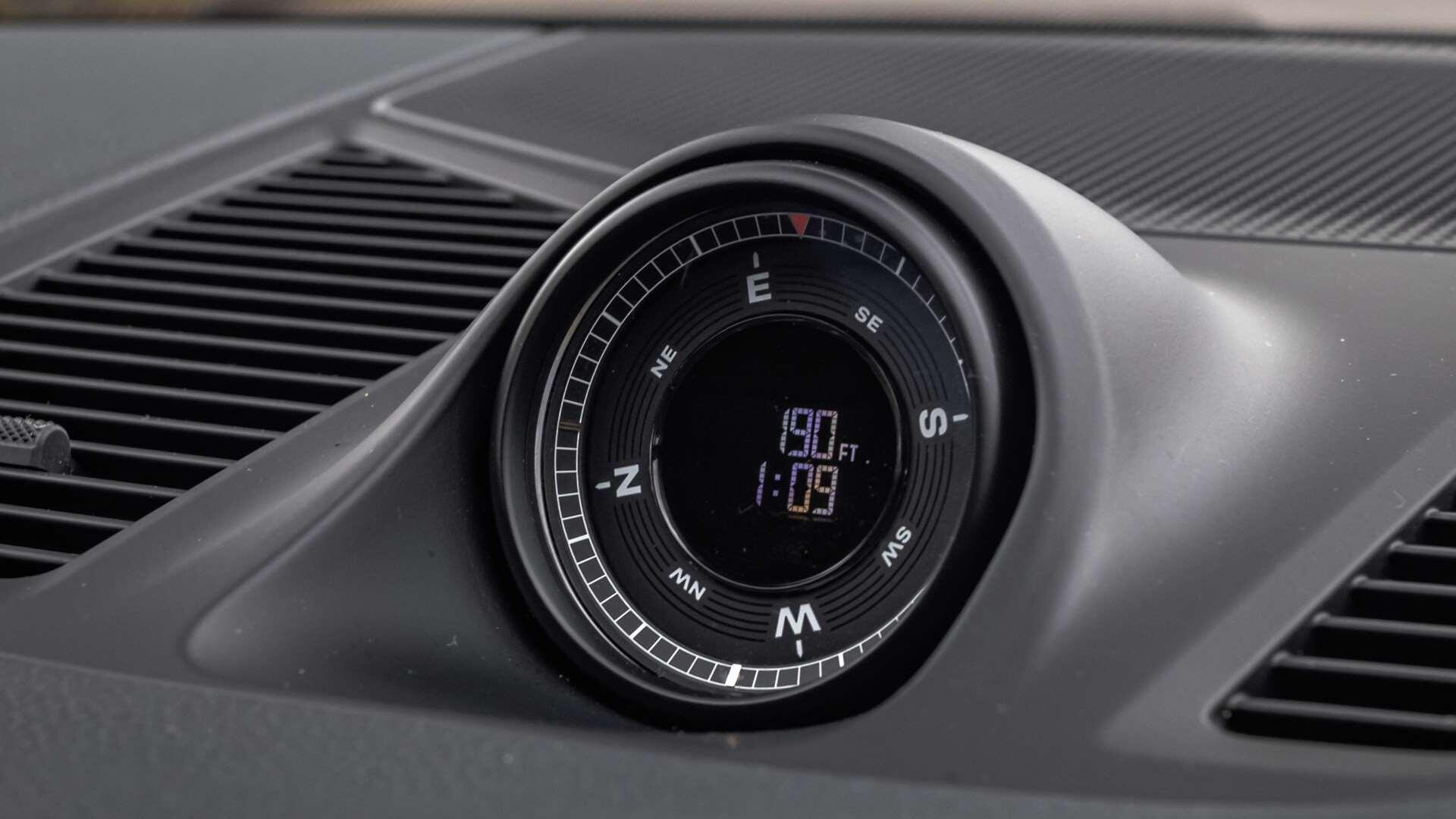 Porsche Cayenne view 23