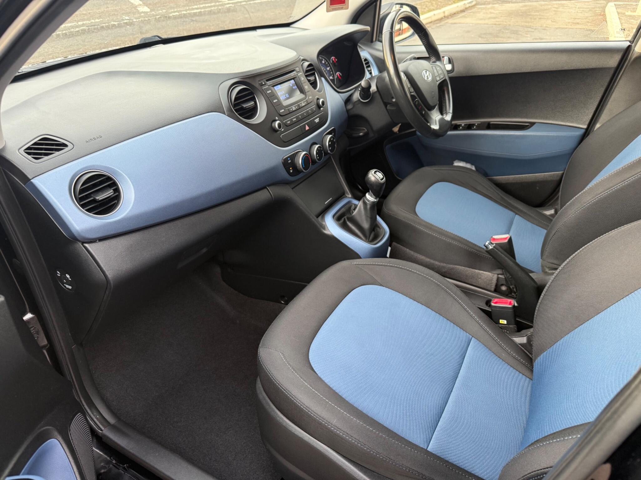2016 Hyundai i10 1.0 Premium Euro 5 5dr • 99,000 miles image 14