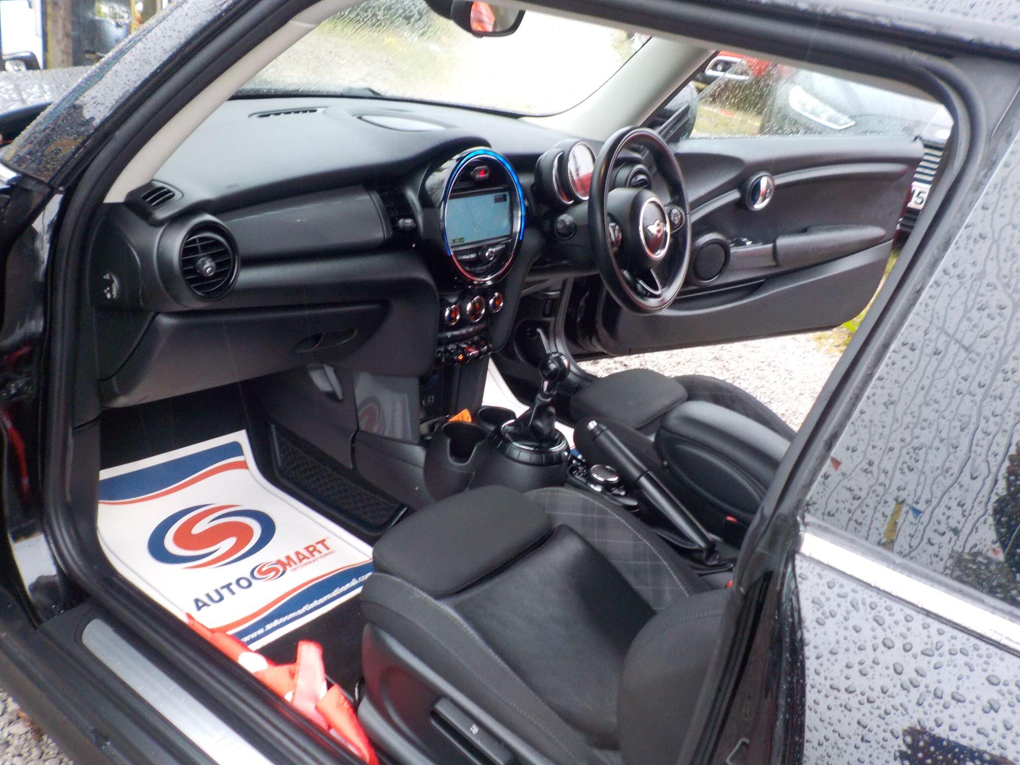 MINI Hatch 1.5 Cooper D Euro 6 (s/s) 3dr
